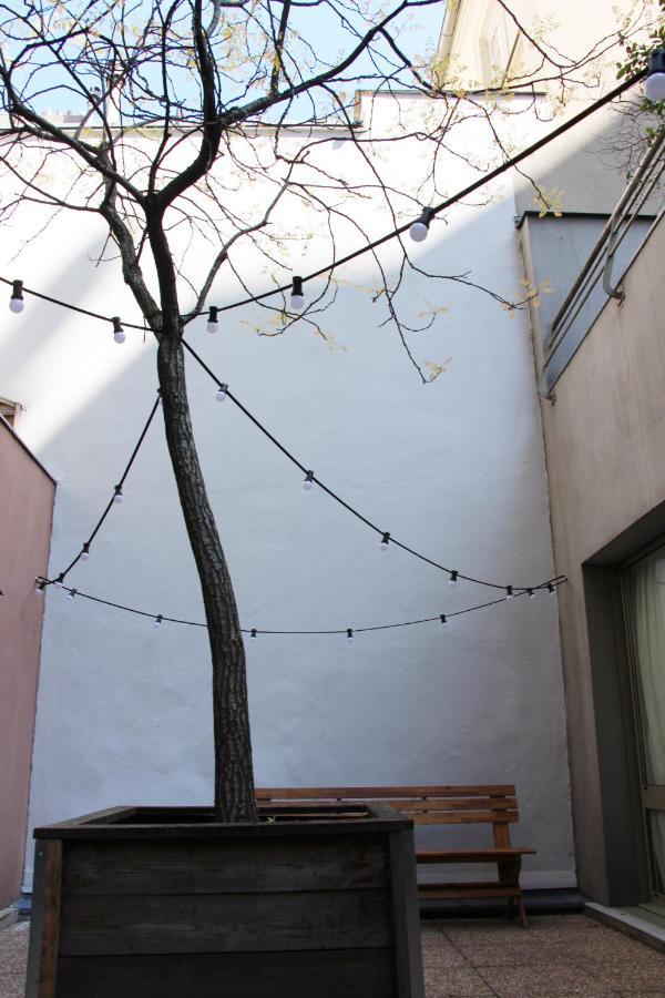 パリLe Patio D'Alesiaアパートメント エクステリア 写真