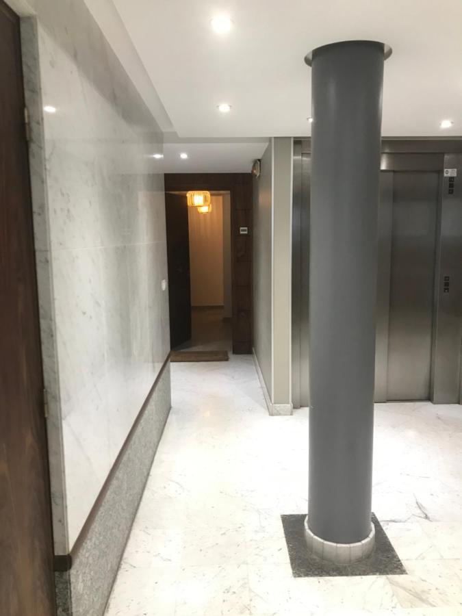 パリLe Patio D'Alesiaアパートメント エクステリア 写真
